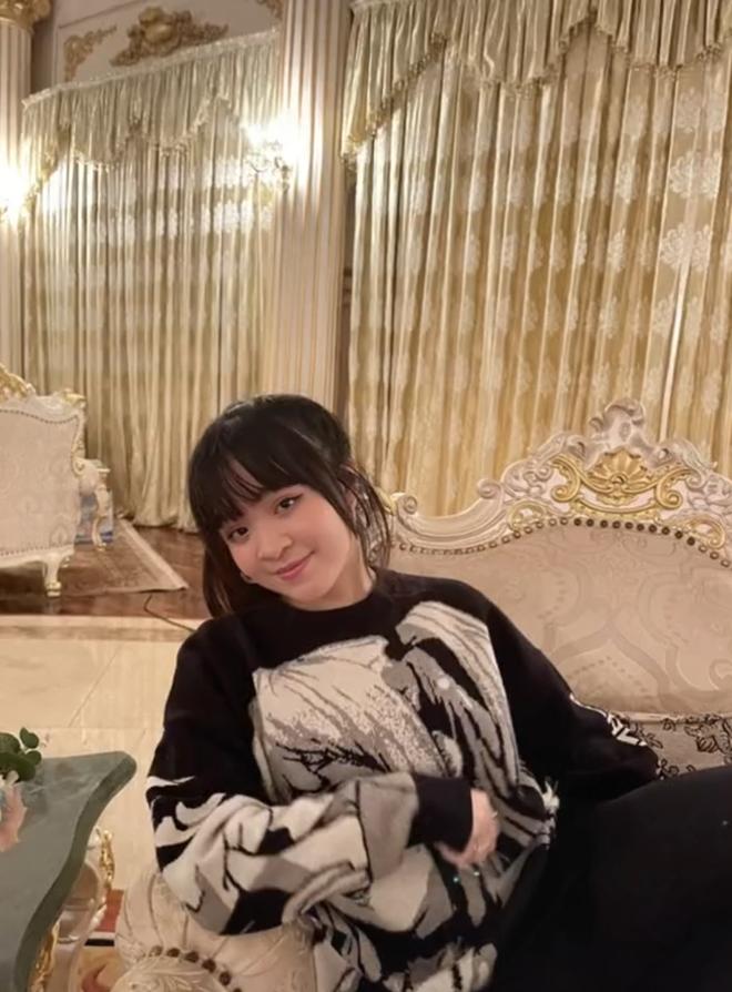 Dàn tiểu thư gia thế khủng, cuộc sống siêu kín tiếng-15