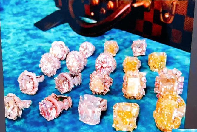 Dàn tiểu thư gia thế khủng, cuộc sống siêu kín tiếng-17