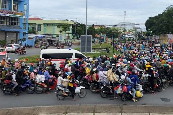 Các tỉnh ĐBSCL đồng loạt ghi nhận F0 từ dòng người hồi hương