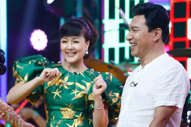 Quang Thắng bị nghi cấy tóc vì đầu hói tự nhiên bốc hơi-10