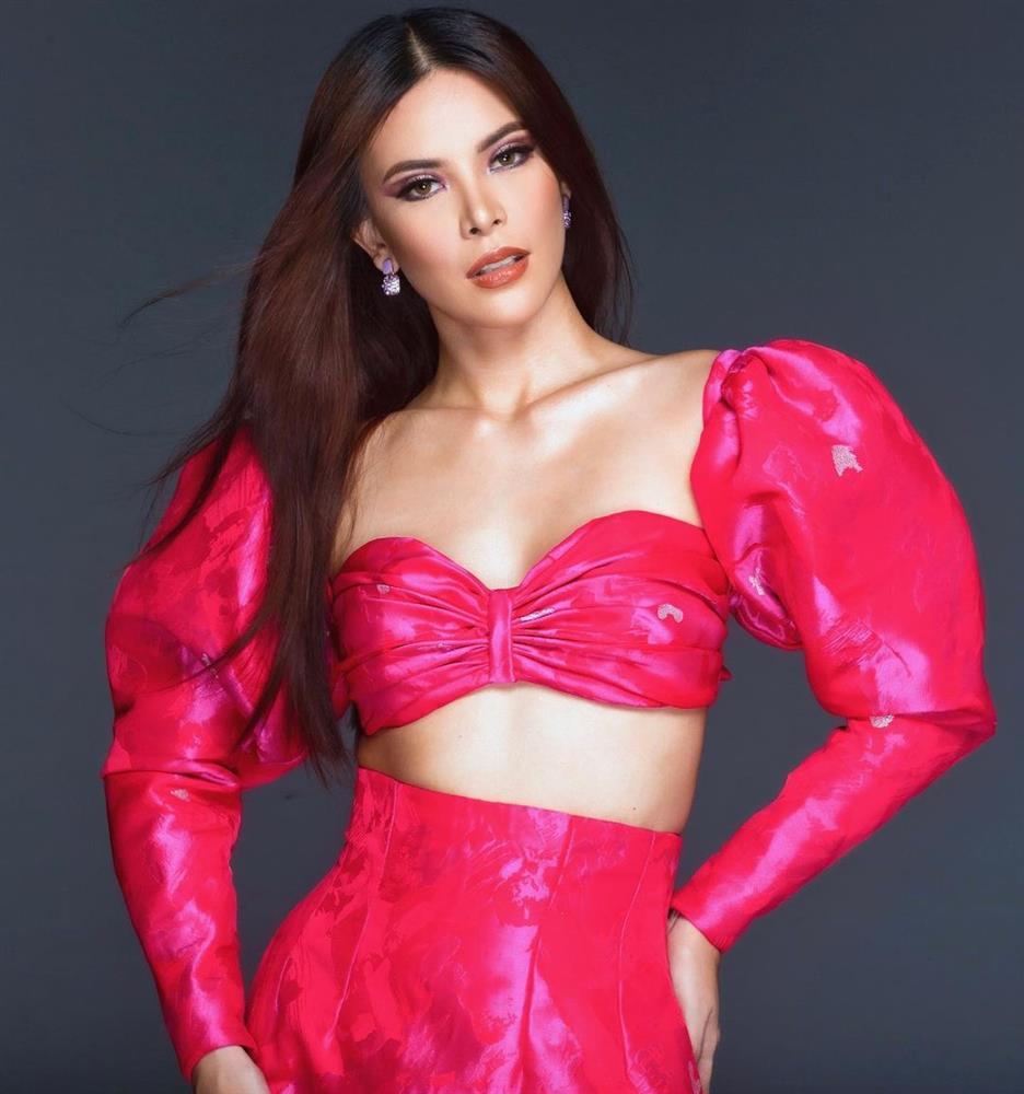 Đối thủ nặng ký của Đỗ Thị Hà ngã lộn nhào 4 bậc cầu thang-4