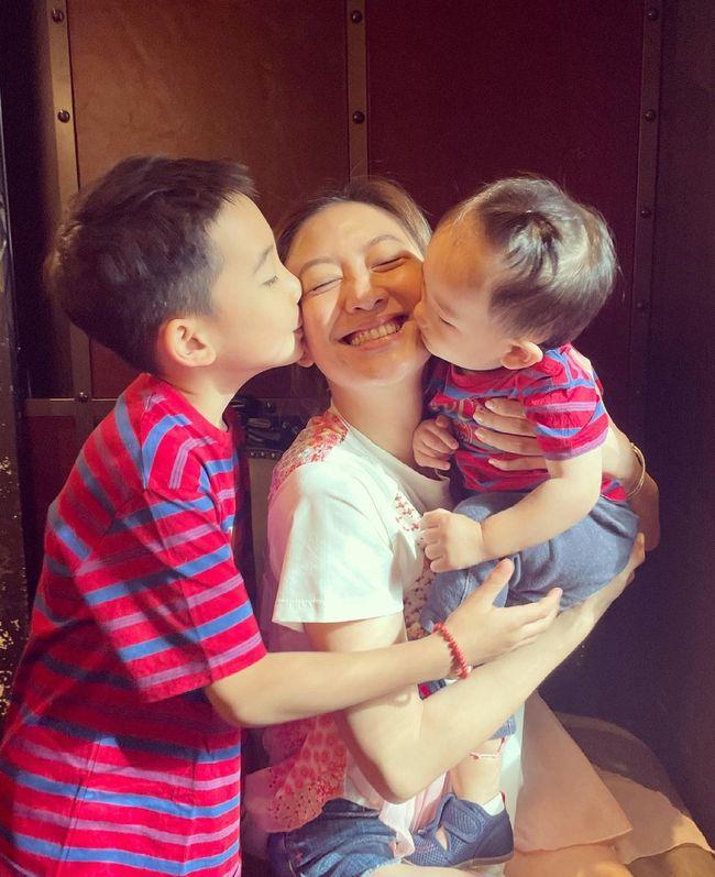 Cận cảnh 2 nhóc tỳ nhà Trần Tiểu Xuân - Ứng Thể Nhi-6