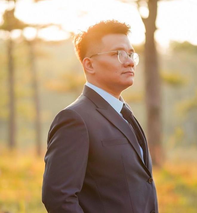 Hình ảnh Nhâm Hoàng Khang như trúng ngải heo khi bị bắt-4