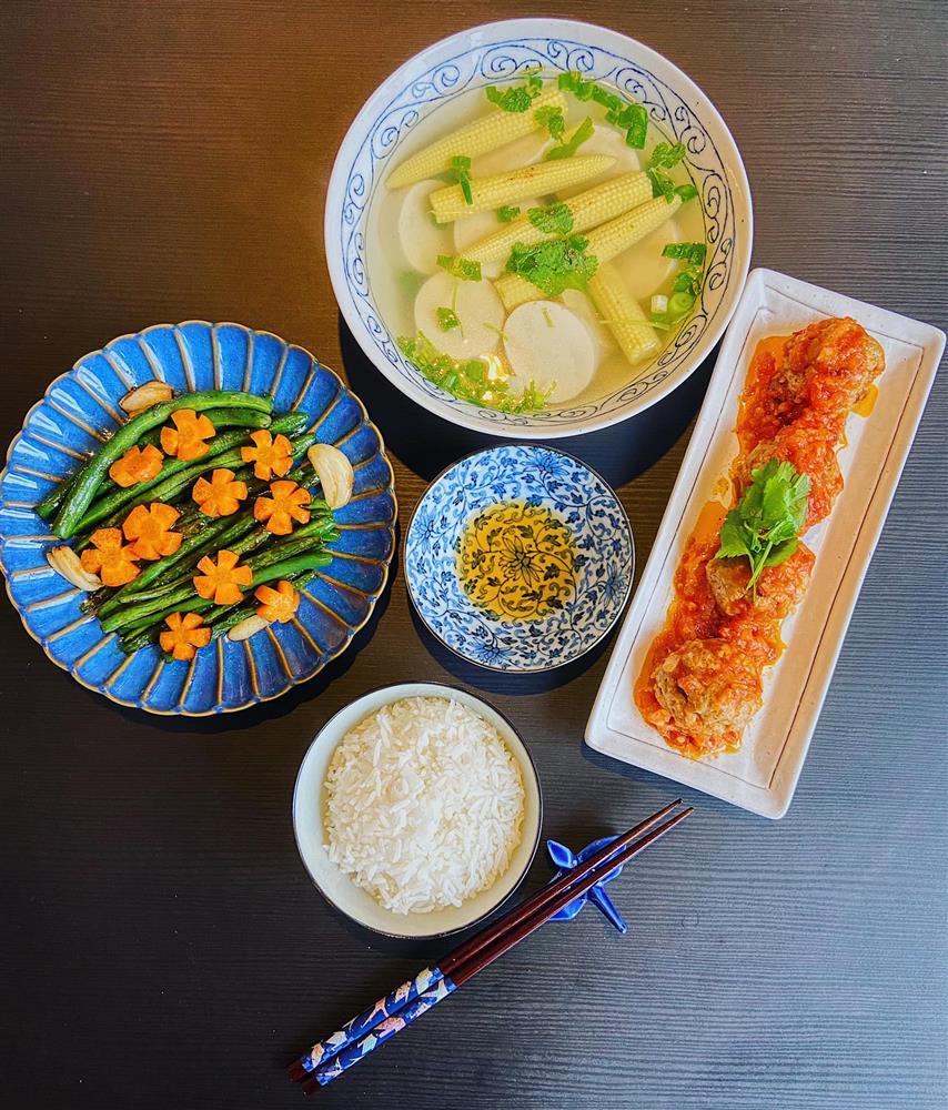 Du học sinh 9x thích nấu mâm cơm Việt để vơi nỗi nhớ nhà-12