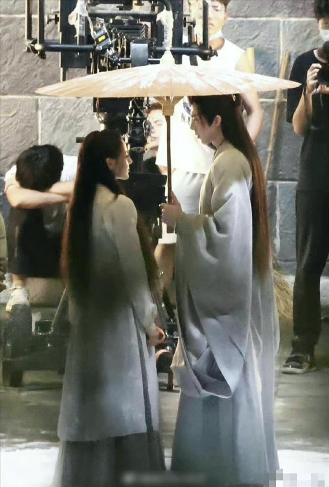 Cư dân mạng ship vội Địch Lệ Nhiệt Ba và nam phụ Lưu Vũ Ninh-1