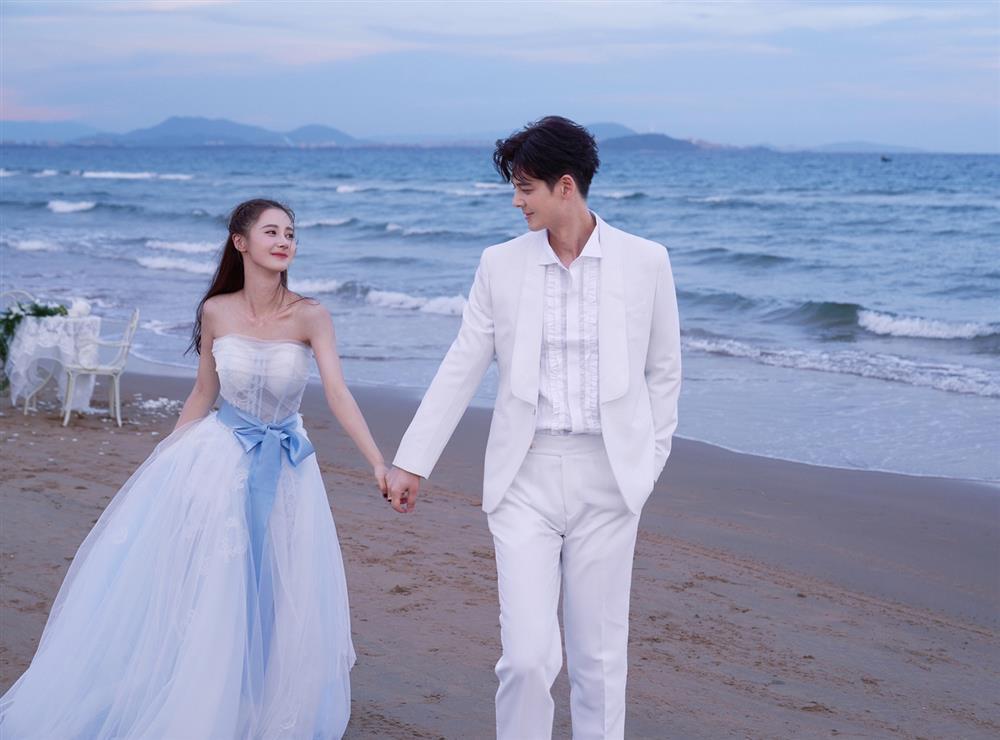 Rộ tin Quách Phẩm Siêu sắp cưới bạn gái kém 19 tuổi-1