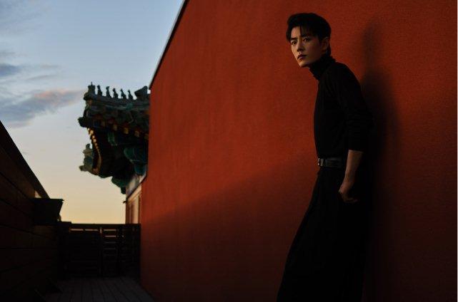 Bộ ảnh Tiêu Chiến 30 có gì thú vị mà đứng đầu hotsearch?-8