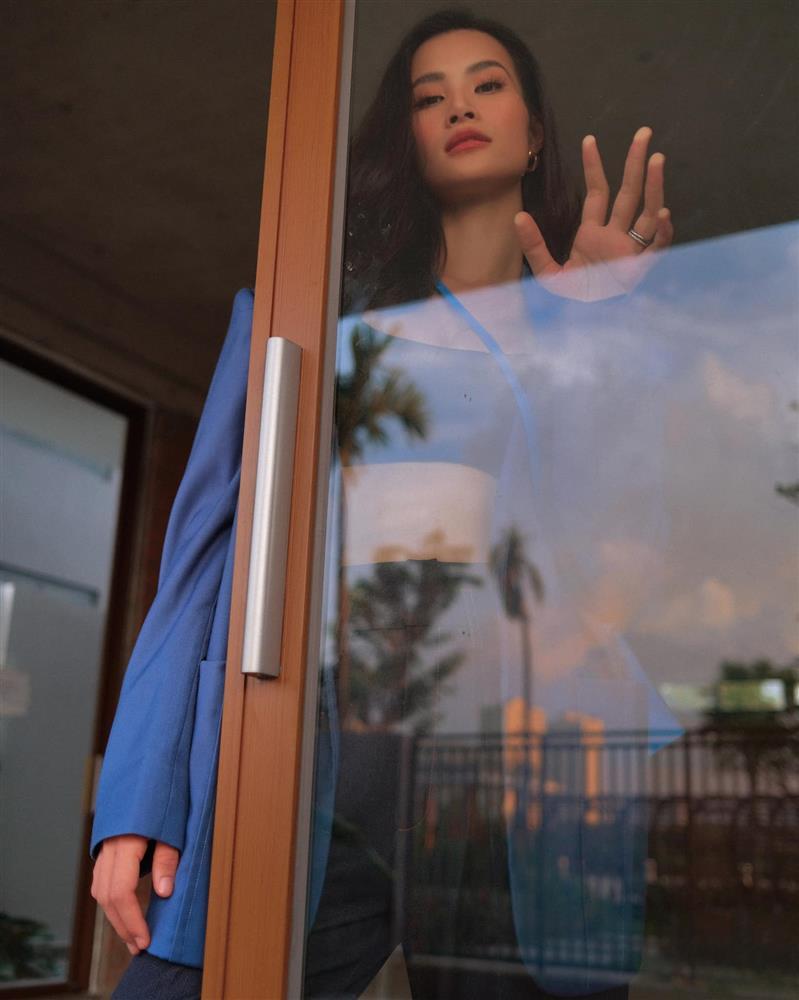 Hậu giãn cách, Đông Nhi hết tậu nhà lại túi hiệu nhẹ nhàng nửa tỷ-3