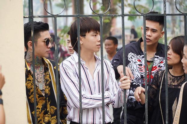 Công an xác minh thông tin vỡ nợ hàng chục tỉ của Hoàng Tử Gió-3