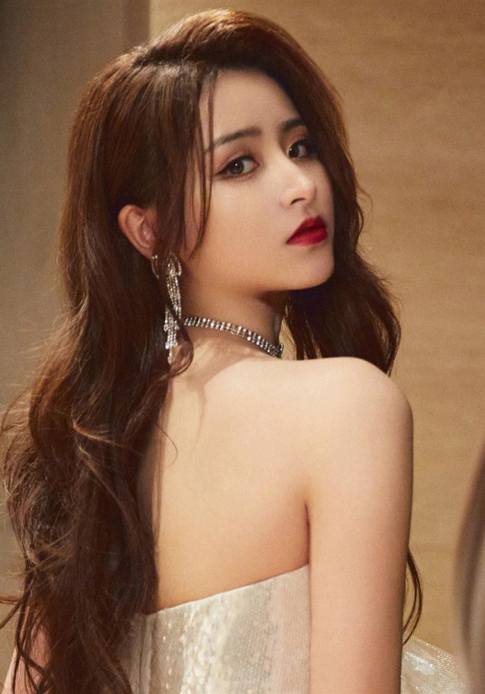 Tranh luận diễn viên có cần bằng đại học không?-5