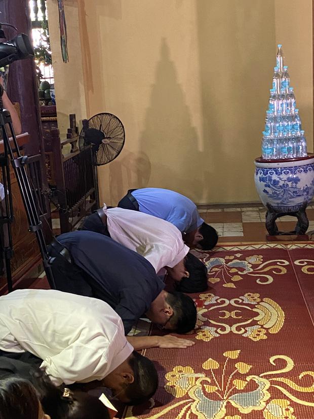 Nhóm rapper xúc phạm Phật giáo đến chùa sám hối, xin hối lỗi-2