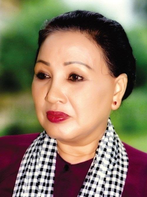 Nữ nghệ sĩ Việt tiêm 4 mũi vaccine Covid-19 chỉ vì... quên-4