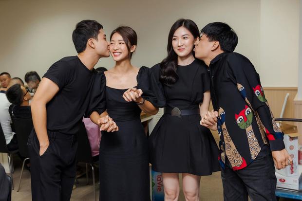 Khả Ngân như tí hon khi đọ dáng Lương Thanh 11 Tháng 5 Ngày-3