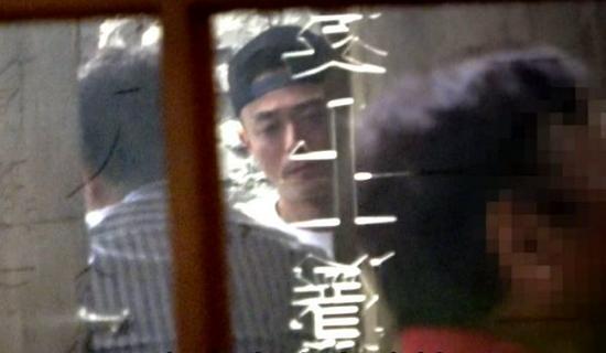 Lâm Tâm Như đưa chồng đi ăn sinh nhật tình địch-2