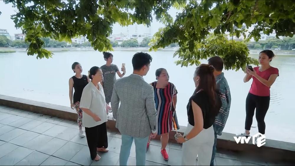 Khán giả phản ứng Hương Vị Tình Thân nhiều tình tiết thừa-4