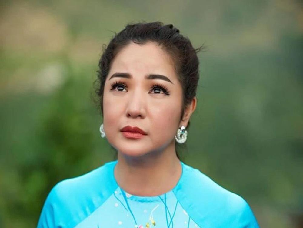 Tôi đi show, quay quảng cáo nhiều tiền, mắc gì quay Kim Ngân-1