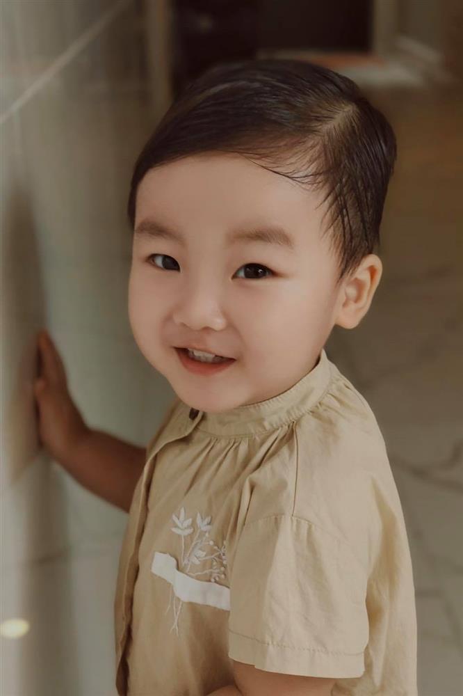 Hòa Minzy hé lộ ngày sinh quý tử, có đúng như lời đồn 2 năm trước?-4