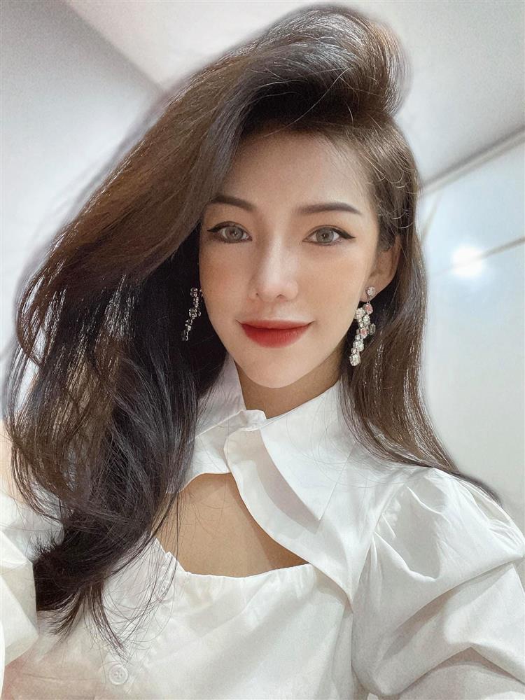 Giật mình gương mặt Lưu Đê Ly lúc phẫu thuật thẩm mỹ-9