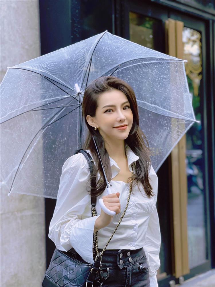 Giật mình gương mặt Lưu Đê Ly lúc phẫu thuật thẩm mỹ-10