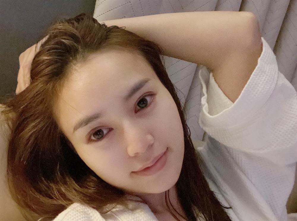 Lan Ngọc lộ mặt như cơm cháy hậu tin đồn chia tay Chi Dân-8