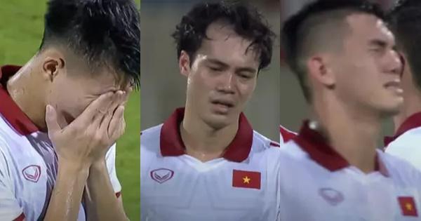 Cầu thủ có động thái đầu tiên sau trận thua sát nút Trung Quốc-2