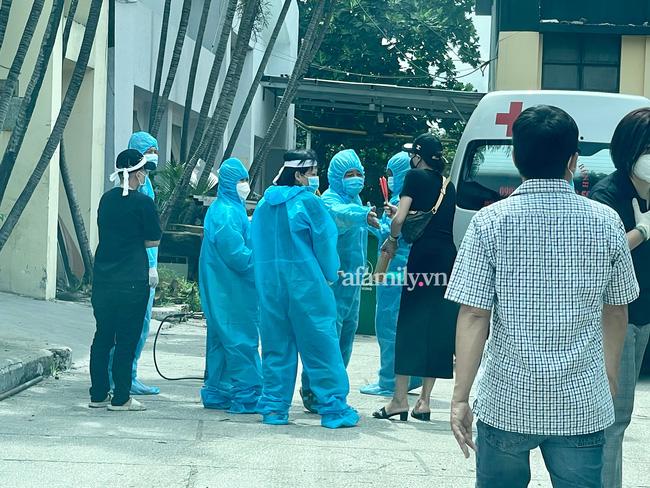 Cảnh đau thương nơi hỏa táng ca sĩ Phi Nhung-5