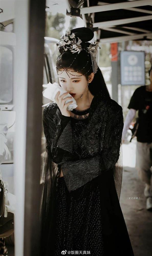 Cúc Tịnh Y hắc hóa ai ngờ lộ khuyết điểm rõ mồn một-3