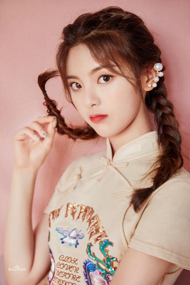 Trần Tiểu Xuân, Tiêu Chiến làm nghề gì trước khi vào showbiz?-2