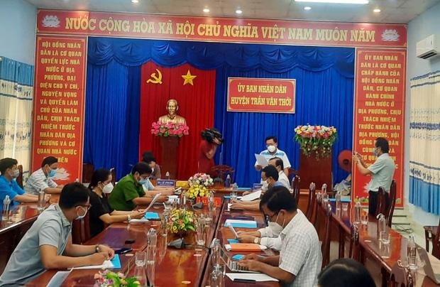 Vụ chó mèo bị tiêu hủy: Động viên 2 người chủ ổn định tinh thần-1