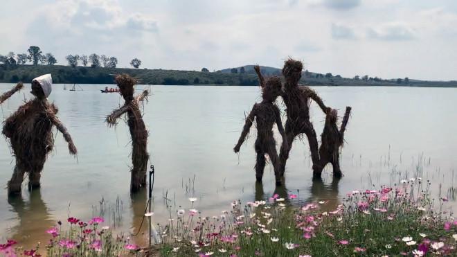 Đảo hoa Kon Trang Long Loi - Có nơi nào đẹp hơn?-6