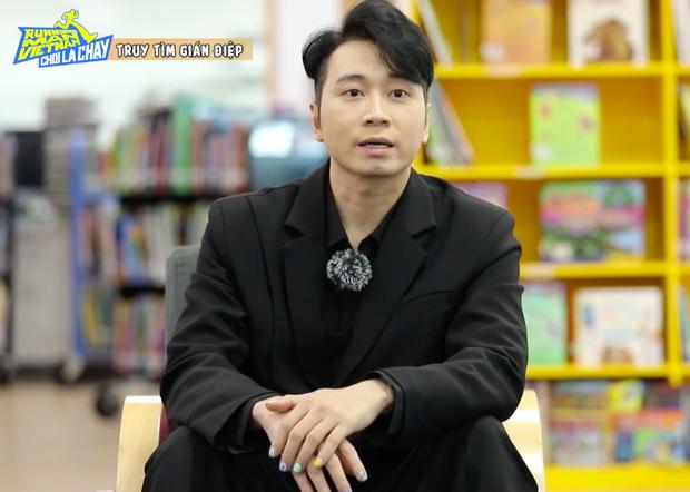 Karik làm nail điệu như con gái từ Rap Việt tới Running Man-3