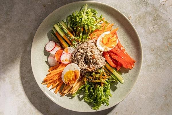 Công thức pha xốt dầu giấm Ngọc Trinh yêu thích-1