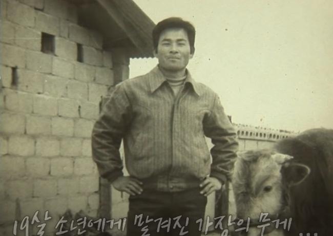 Nhà vô chủ 4 năm phát tiếng động kì quái, gõ cửa mới biết sự thật-8