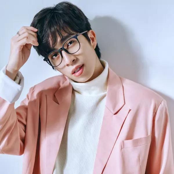 Mr Sự Nghiệp ViruSs công khai nhờ người sinh con hộ-1