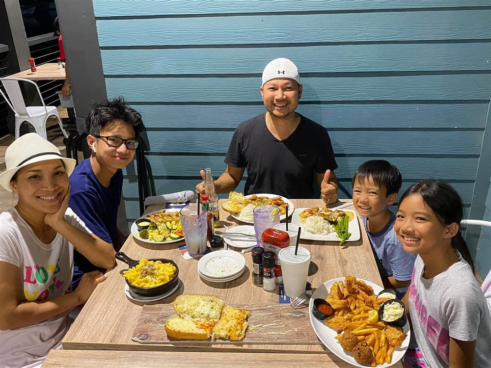 Liên tiếp bị đồn hôn nhân lục đục, Hồng Ngọc không thể nhịn-3