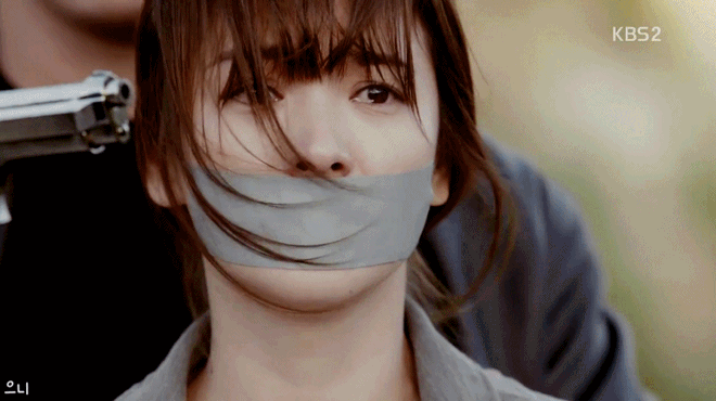 Son Ye Jin khóc đẹp đến câm nín cũng không bằng 1 huyền thoại!-13