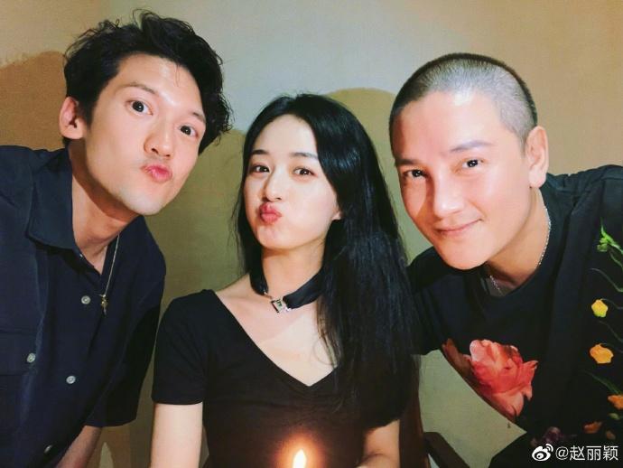 Triệu Lệ Dĩnh đón sinh nhật sớm cùng 2 người đàn ông-6