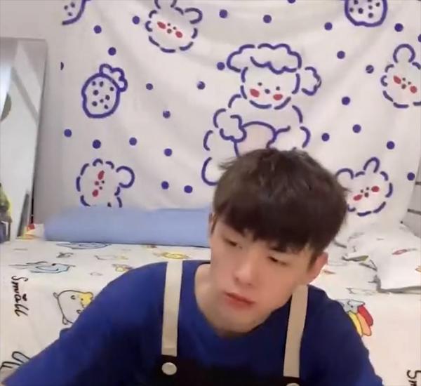 Clip bạn trai người ta: Tự nấu cơm lại còn chiều người yêu hết nấc-2