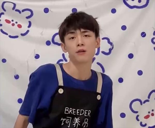 Clip bạn trai người ta: Tự nấu cơm lại còn chiều người yêu hết nấc-4