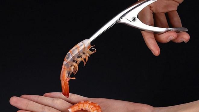 Bóc vỏ tôm nhanh và không dây bẩn, còn được khen duyên dáng-6