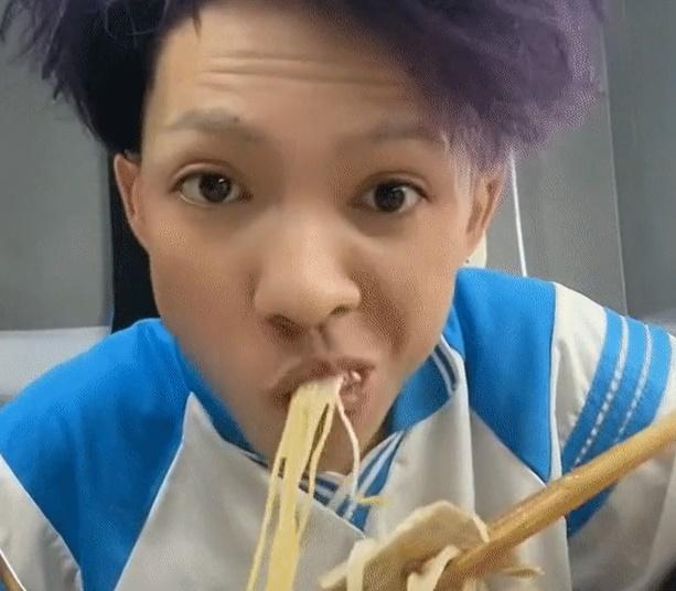 Bị đồn qua đời, hot Tiktok có 10 triệu fans xử đẹp antifan-2