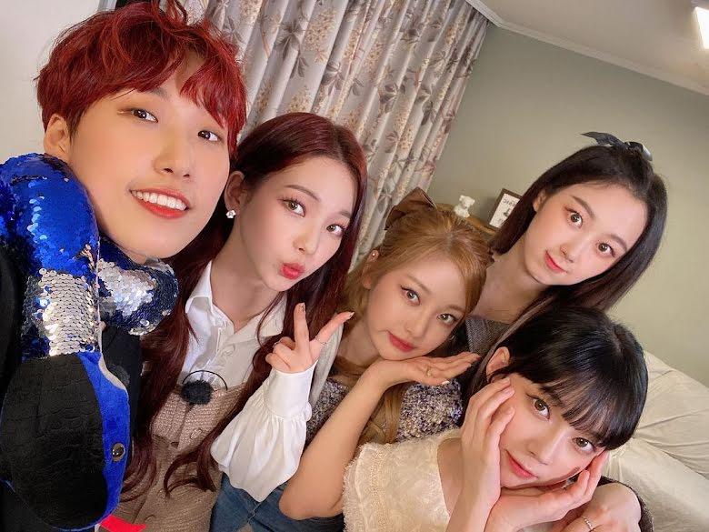 Cuộc sống ký túc xá nhà SM: aespa thoải mái, Red Velvet căng thẳng-1