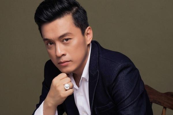 Rộ tin Lam Trường ly hôn lần 2, lộ ảnh ôm tình mới, thực hư ra sao?-10