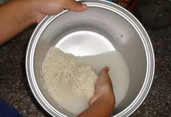 Ngày nào cũng ăn cơm nhưng ai cũng mắc sai lầm tai hại này!-1