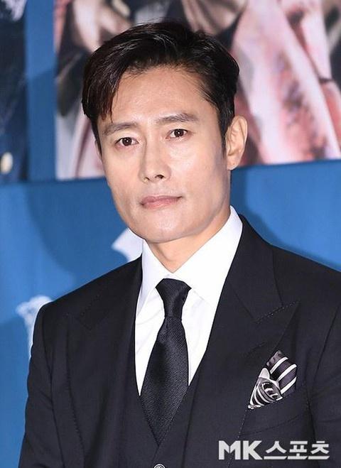 Lee Byung Hun: Tôi tức giận, muốn khóc khi quay phim ở Mỹ-1