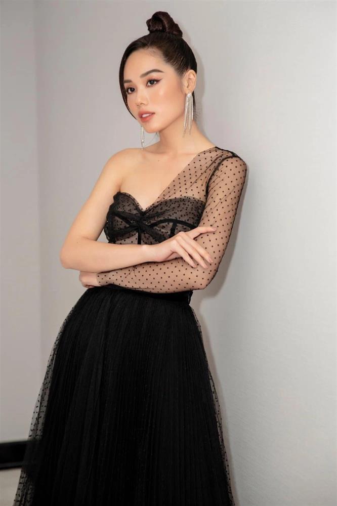 Vẻ nóng bỏng của Trâm Anh - bạn gái tin đồn Trương Thế Vinh-11