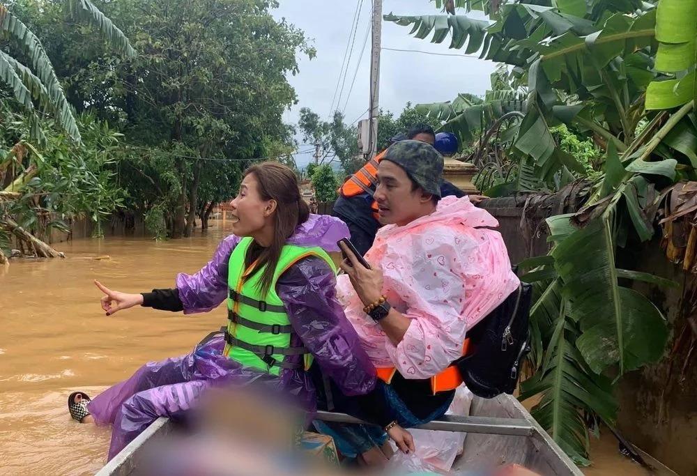 Thúy Diễm nói gì khi bị nữ đại gia chất vấn từ thiện?-6