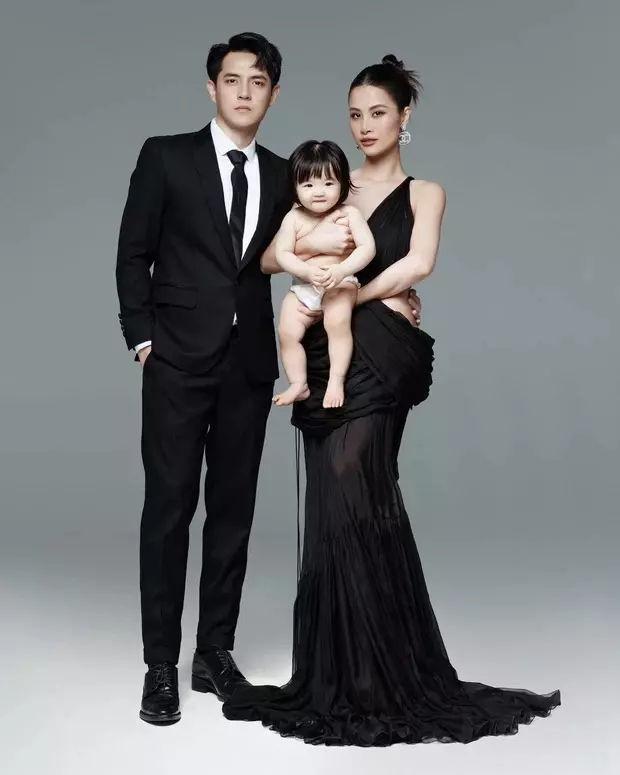 Con gái Đông Nhi được mặc quần áo sau bộ ảnh cởi trần-1