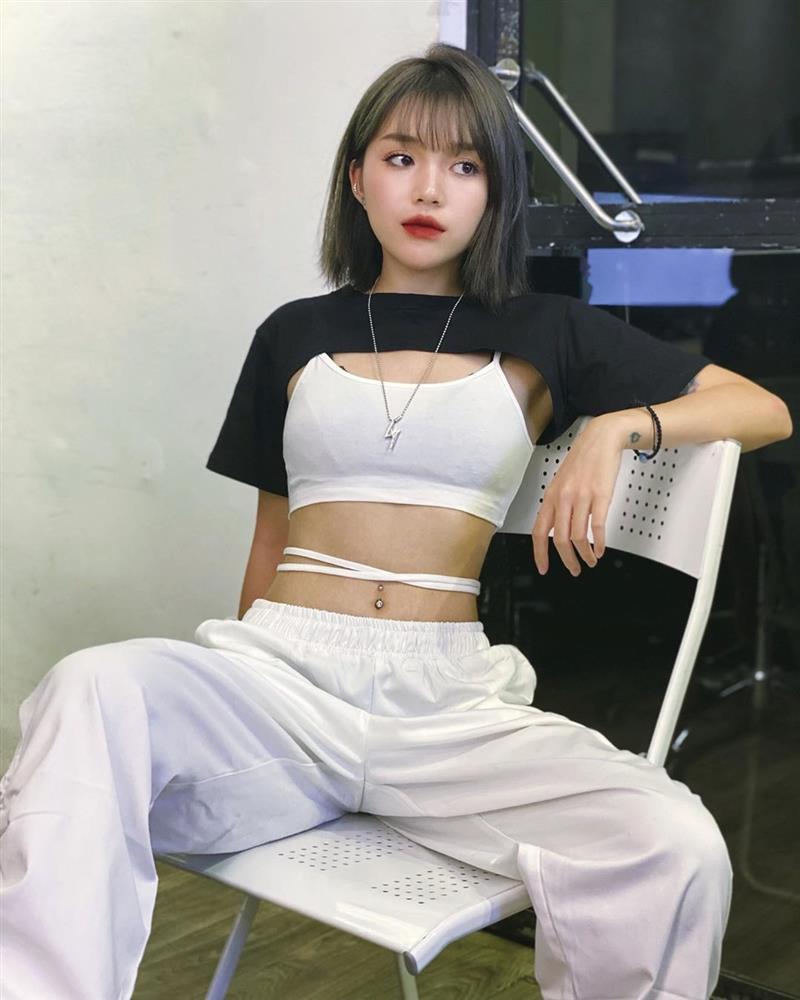 Linh Ngọc Đàm bị Wikipedia sửa thông tin, đọc sốc óc-3