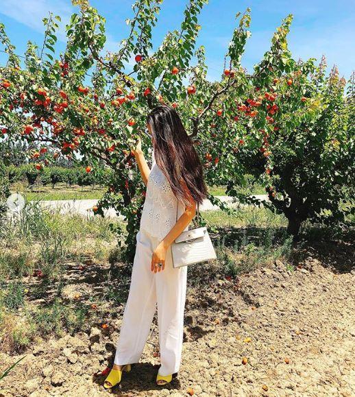 Sao Việt quên xỉa răng: HHen Niê nữ tính, Hoàng Thùy kém duyên-5